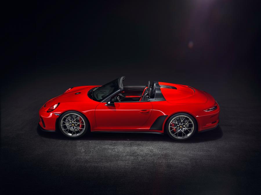  Porsche 911 Speedster Concept II (991) 2018 года  (фото 6 из 7)
